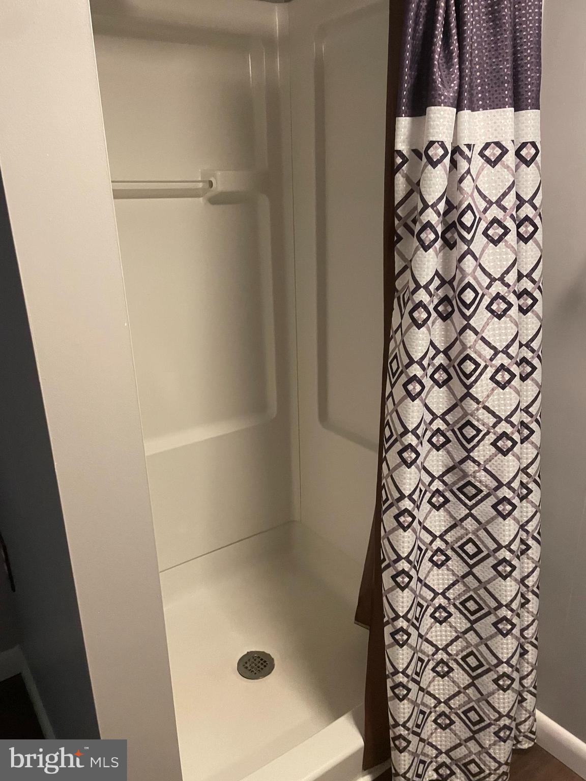 971 Grassflat AVENUE