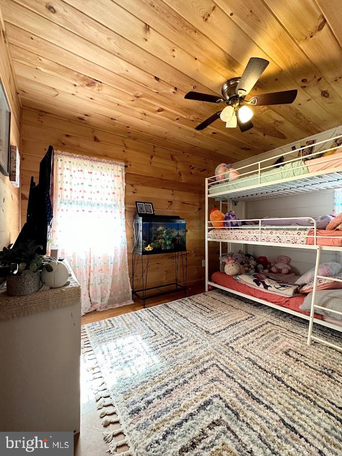 5524 BUCK RUN ROAD