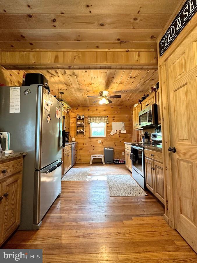 5524 BUCK RUN ROAD
