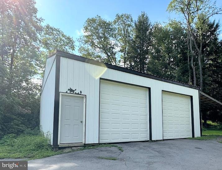 5524 BUCK RUN ROAD