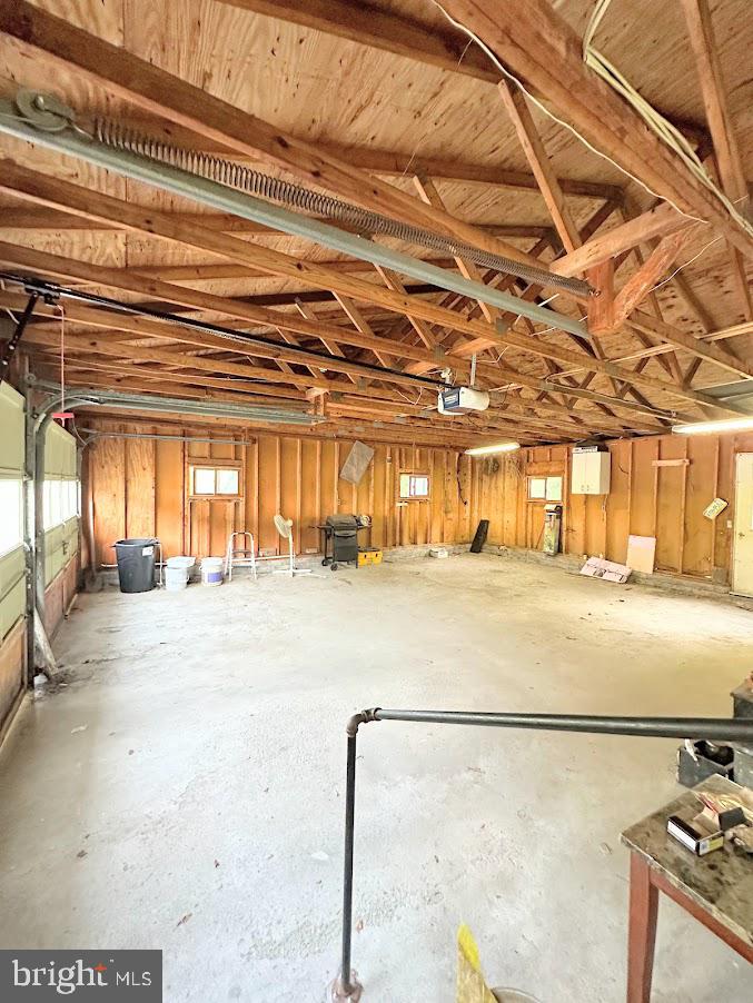 33 HIDDEN VALLEY ROAD