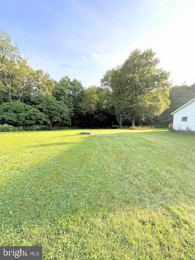 33 HIDDEN VALLEY ROAD