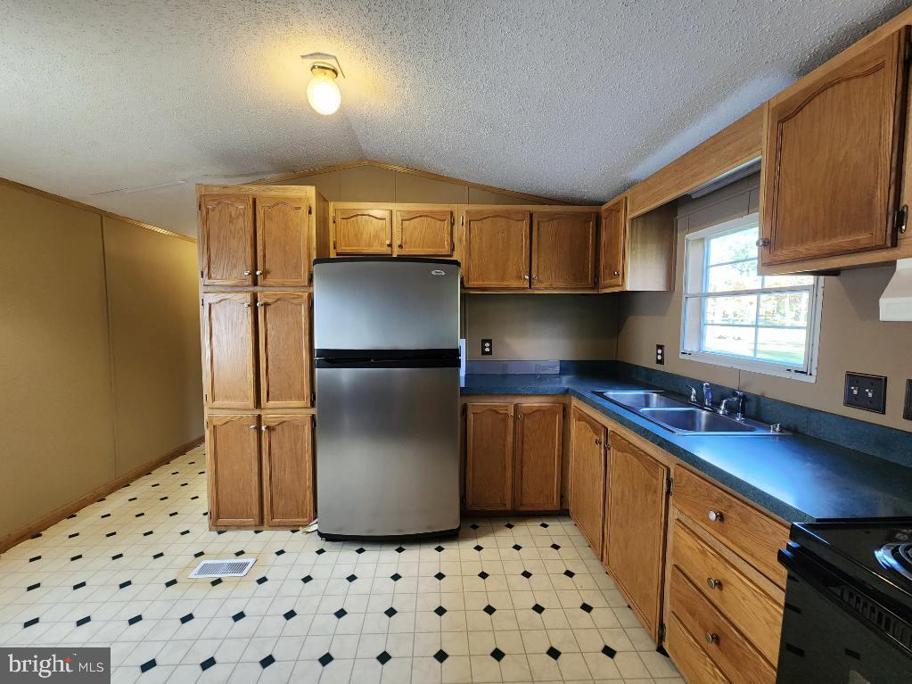 114 Cambria Street St