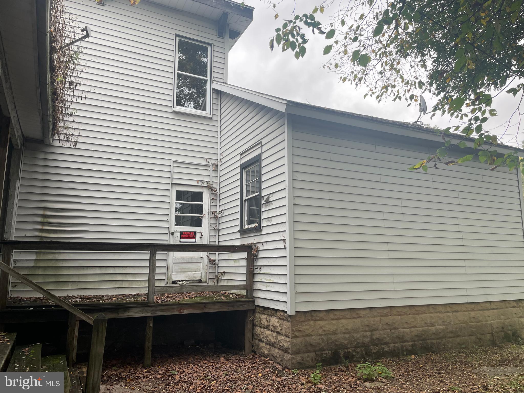 407 E Market STREET