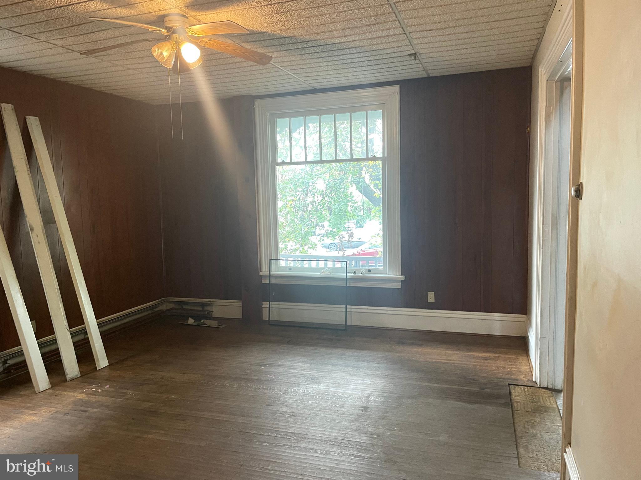 407 E Market STREET