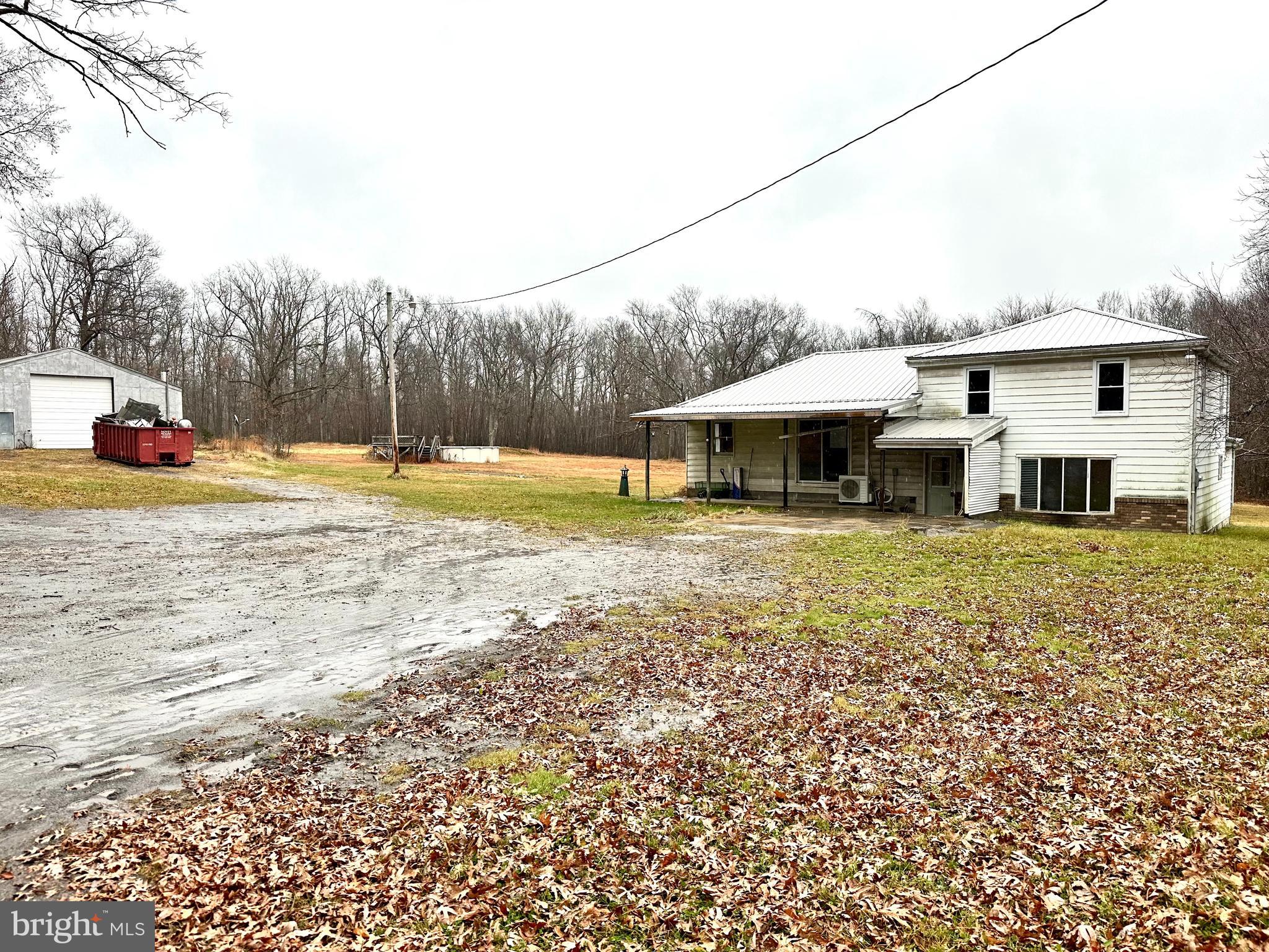 772 Link Rd