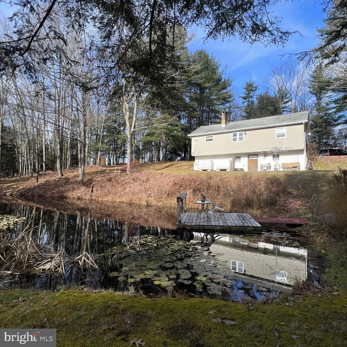 277 Genesee LANE