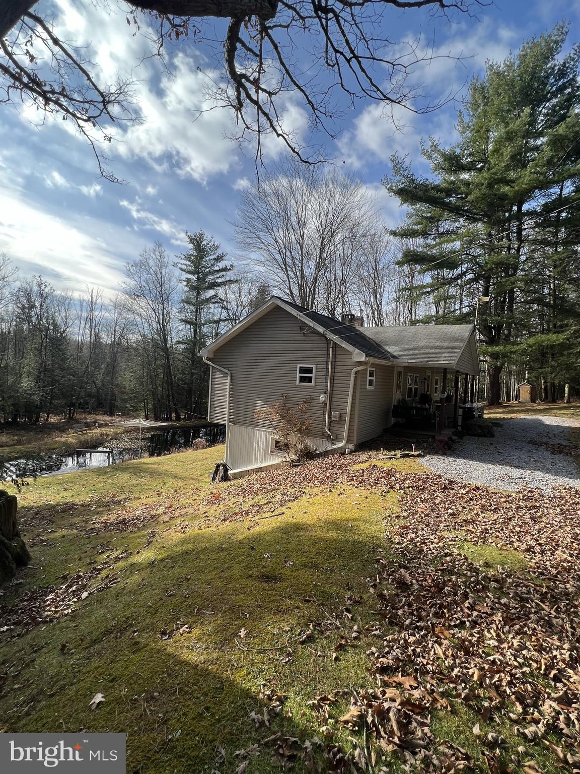 277 Genesee LANE