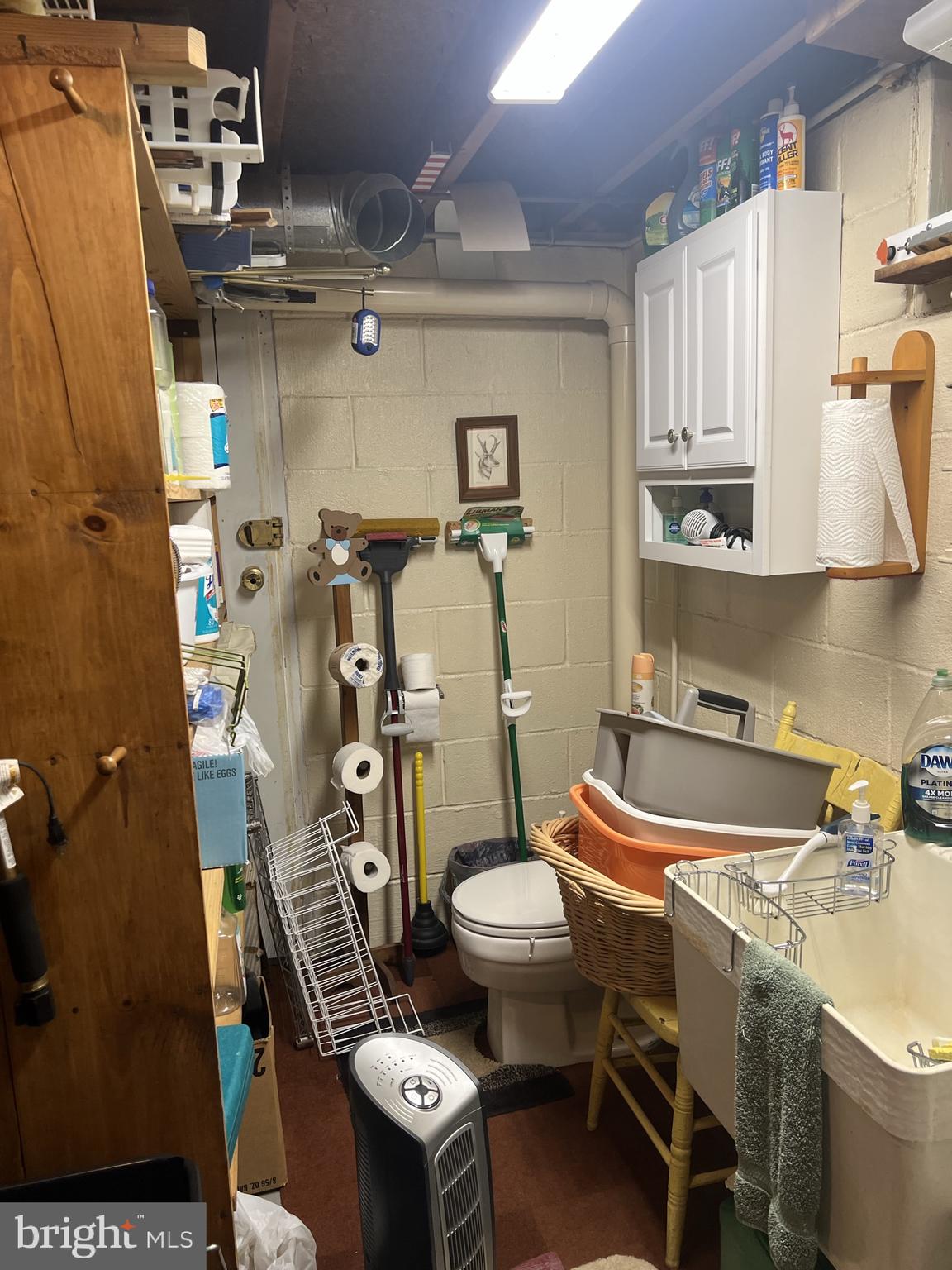 277 Genesee LANE