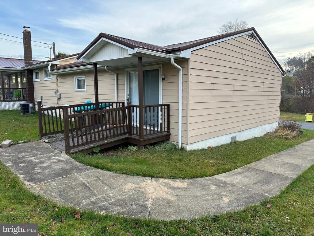 105 Perks STREET