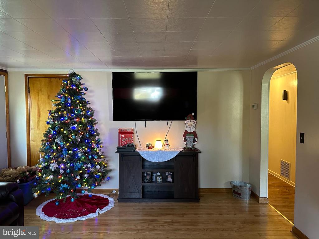 105 Perks STREET