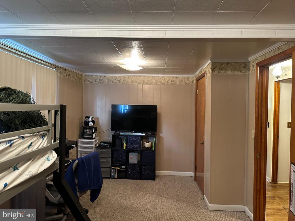 105 Perks STREET