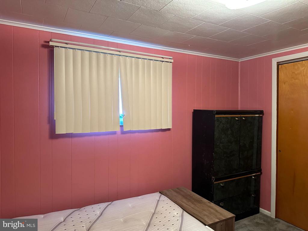 105 Perks STREET