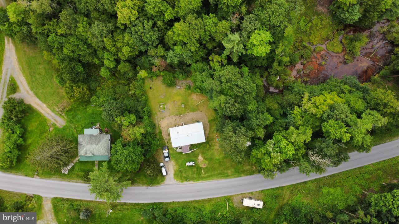 886 Ashland ROAD