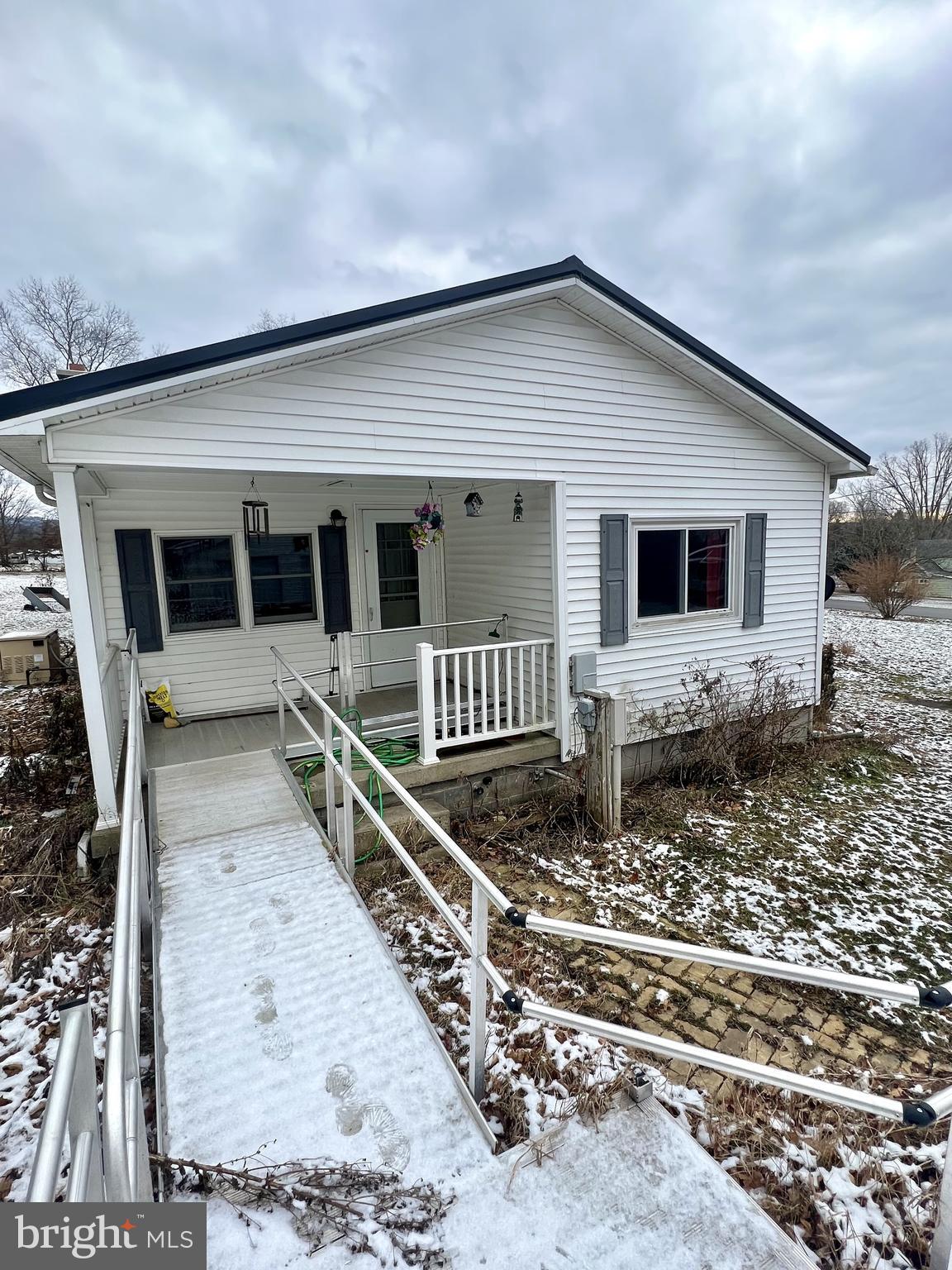 768 28 ROAD