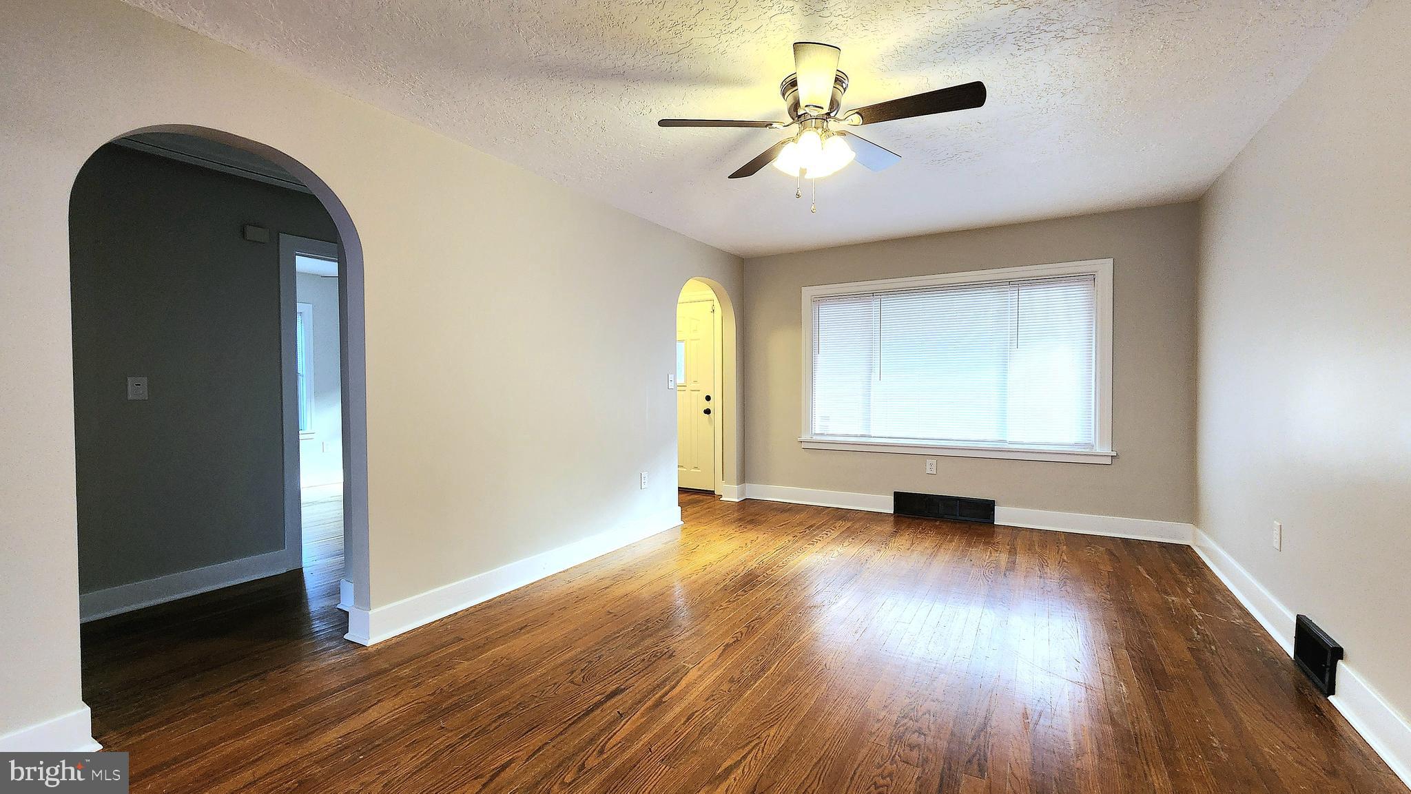 317 W Cherry Street