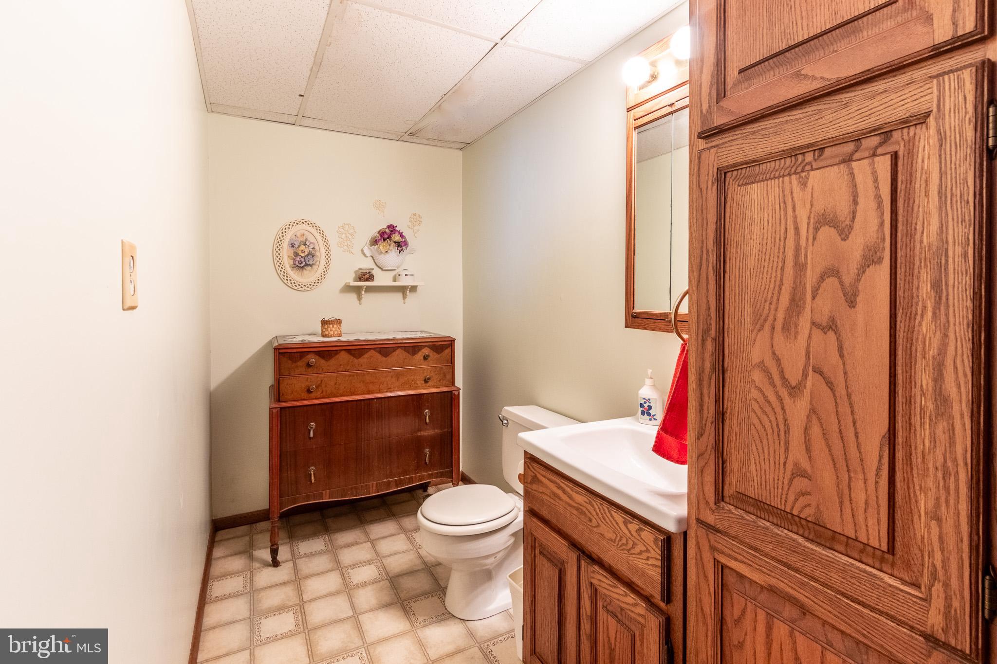 111 Falcon Rd