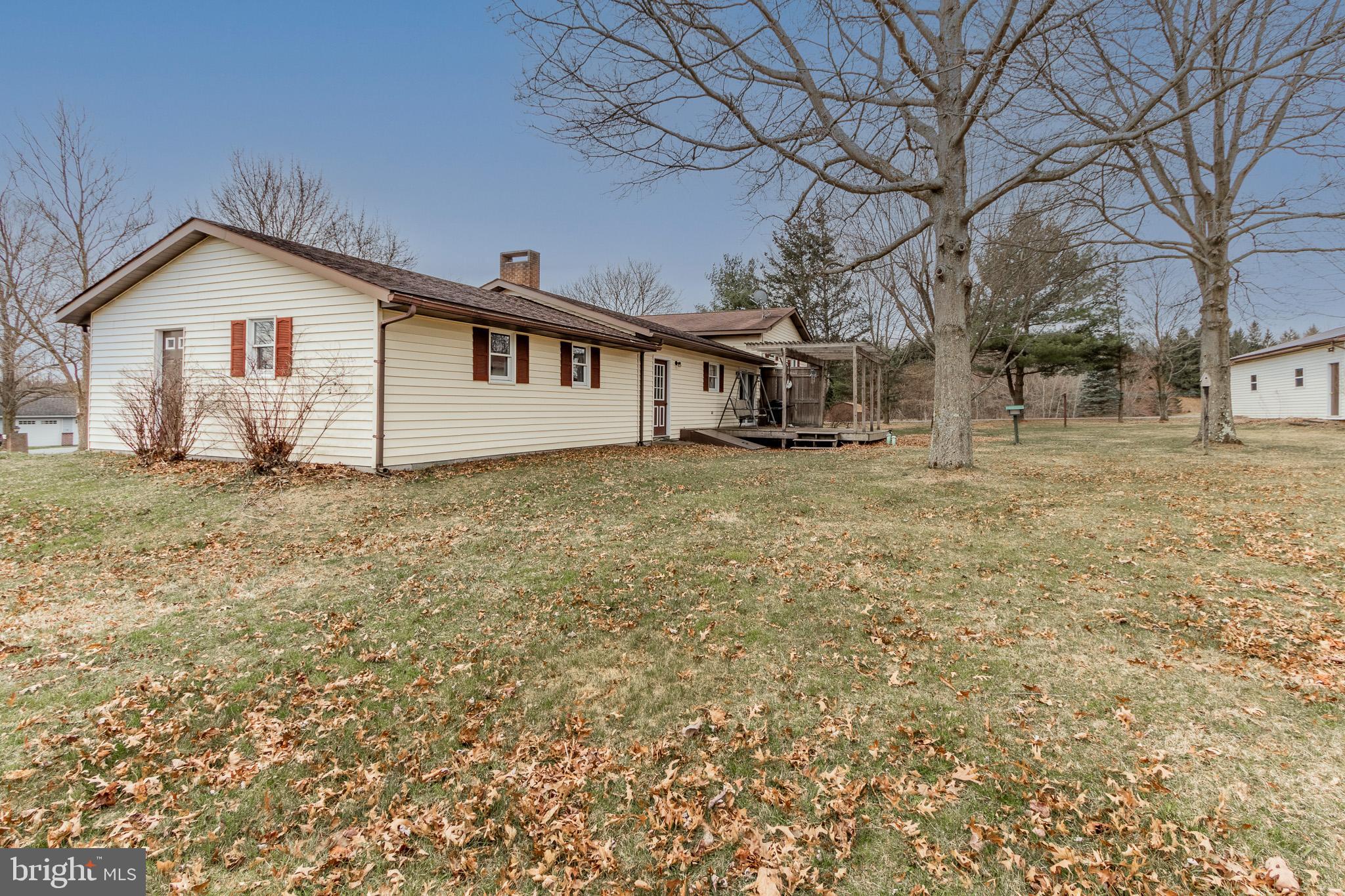 111 Falcon Rd