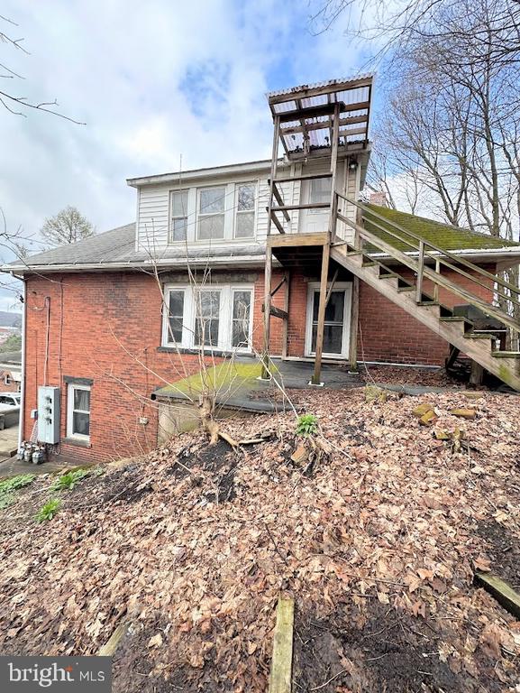 12 E Weber Ave
