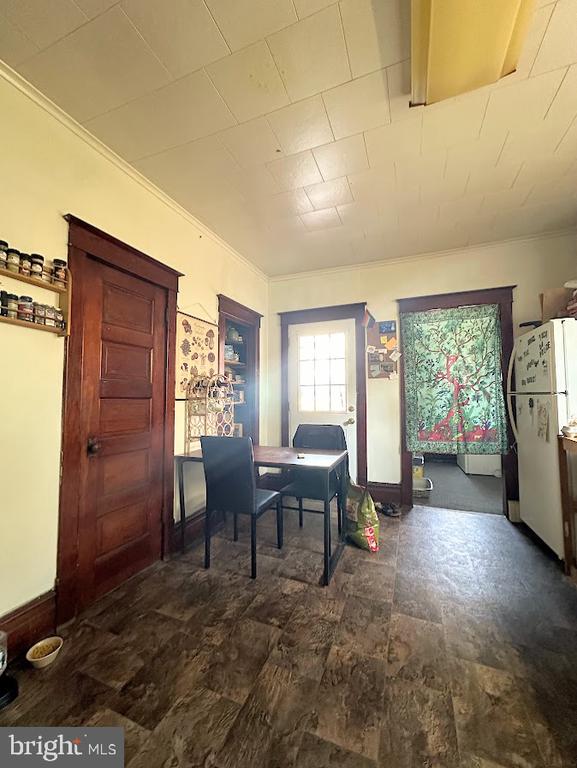 12 E Weber Ave