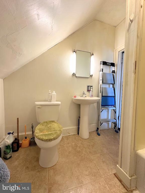 12 E Weber Ave