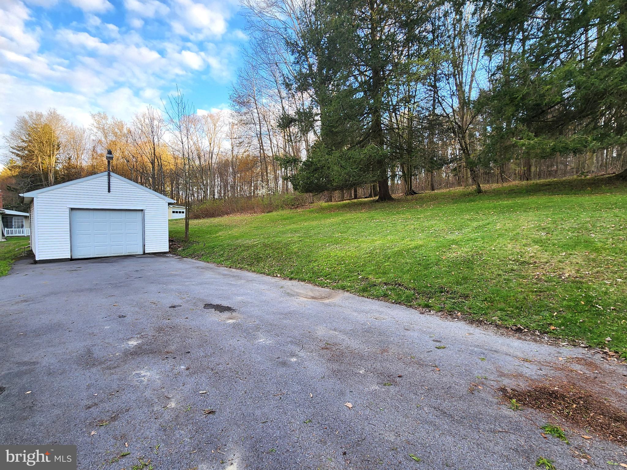1873 Allport Hwy