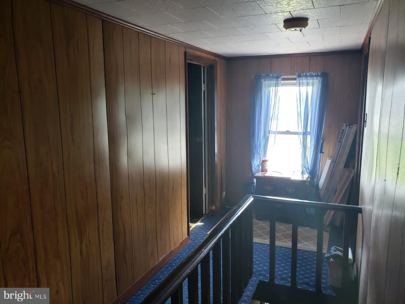 1550 Old Turnpike Rd