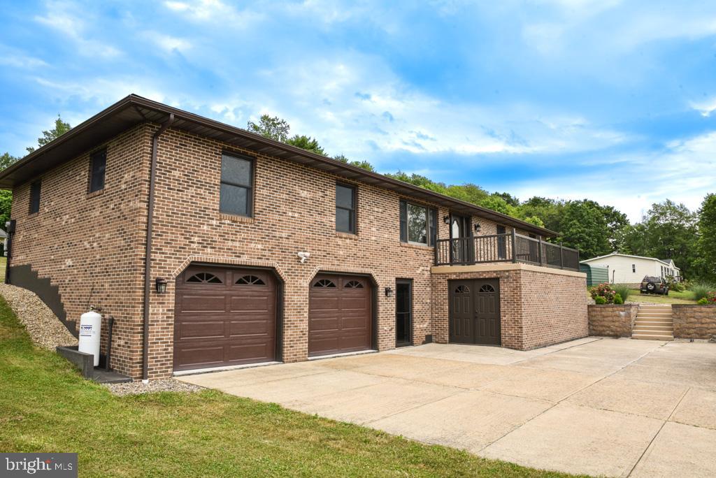 57 Doran Rd