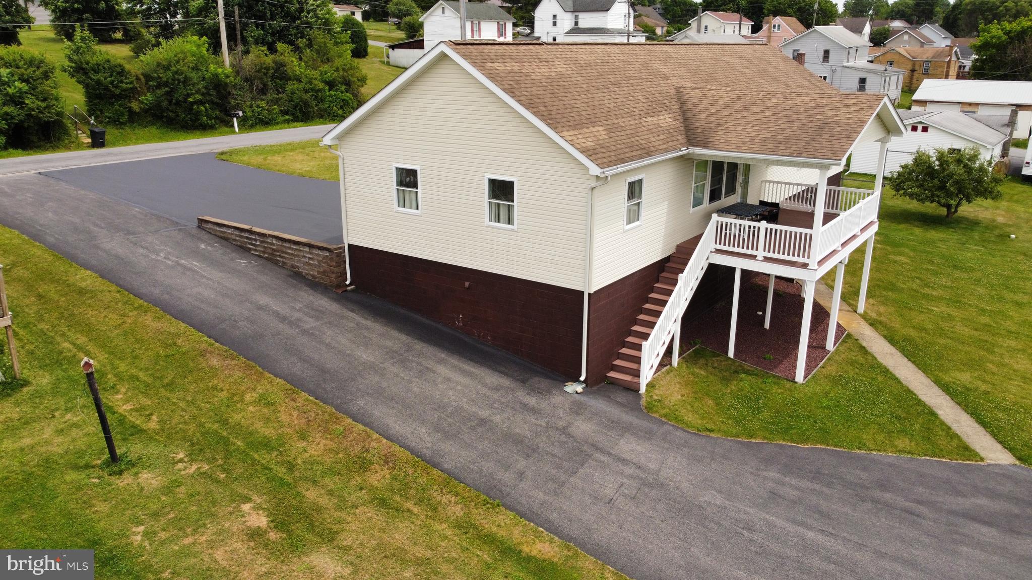 155 Walnut St