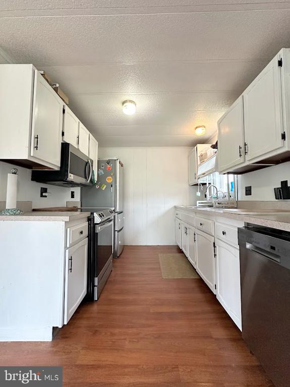 109 W Hepburnia Rd