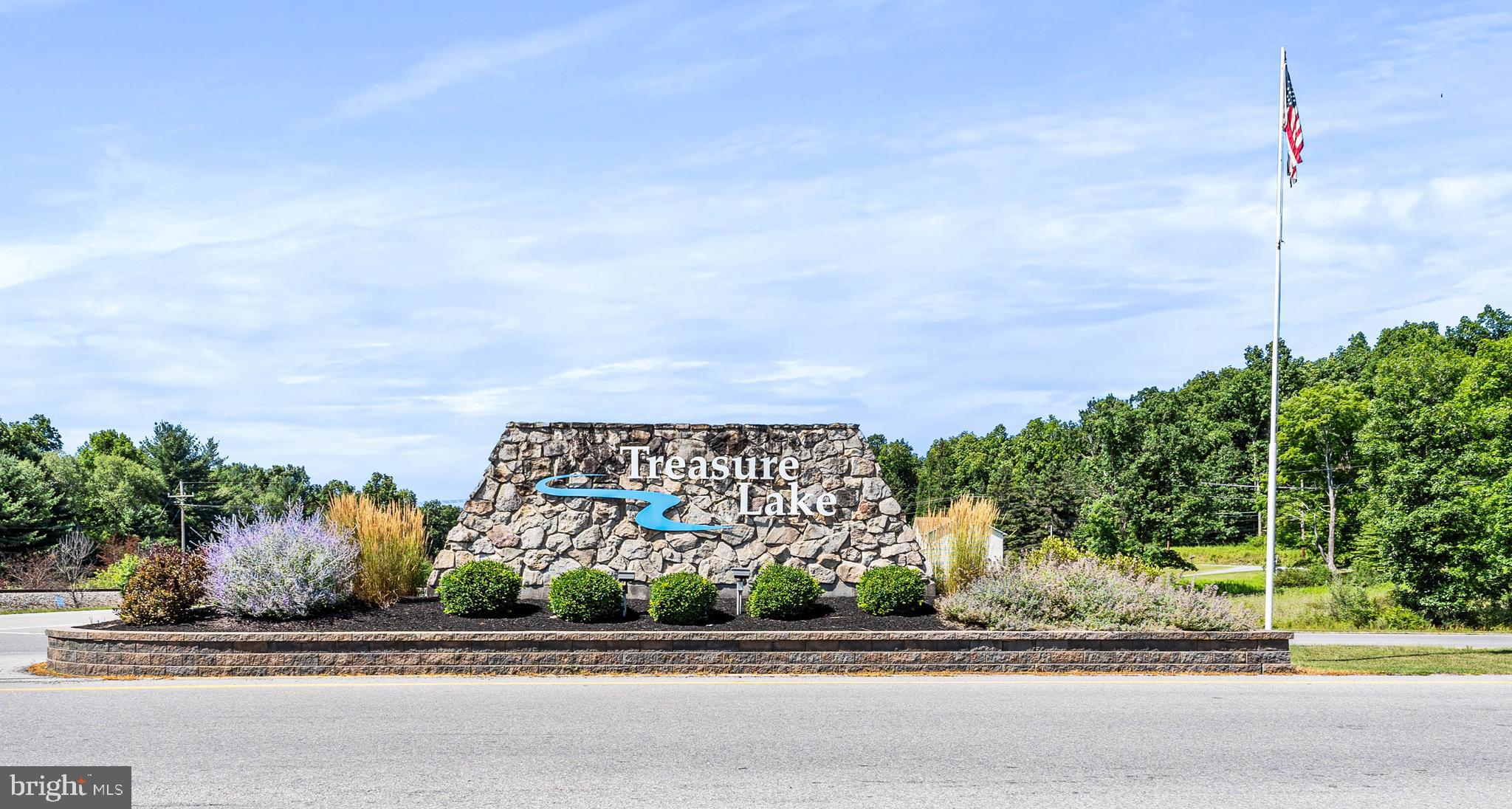 215 Fort de France Road