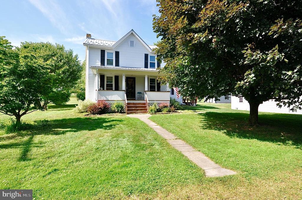 19 Britten Dr