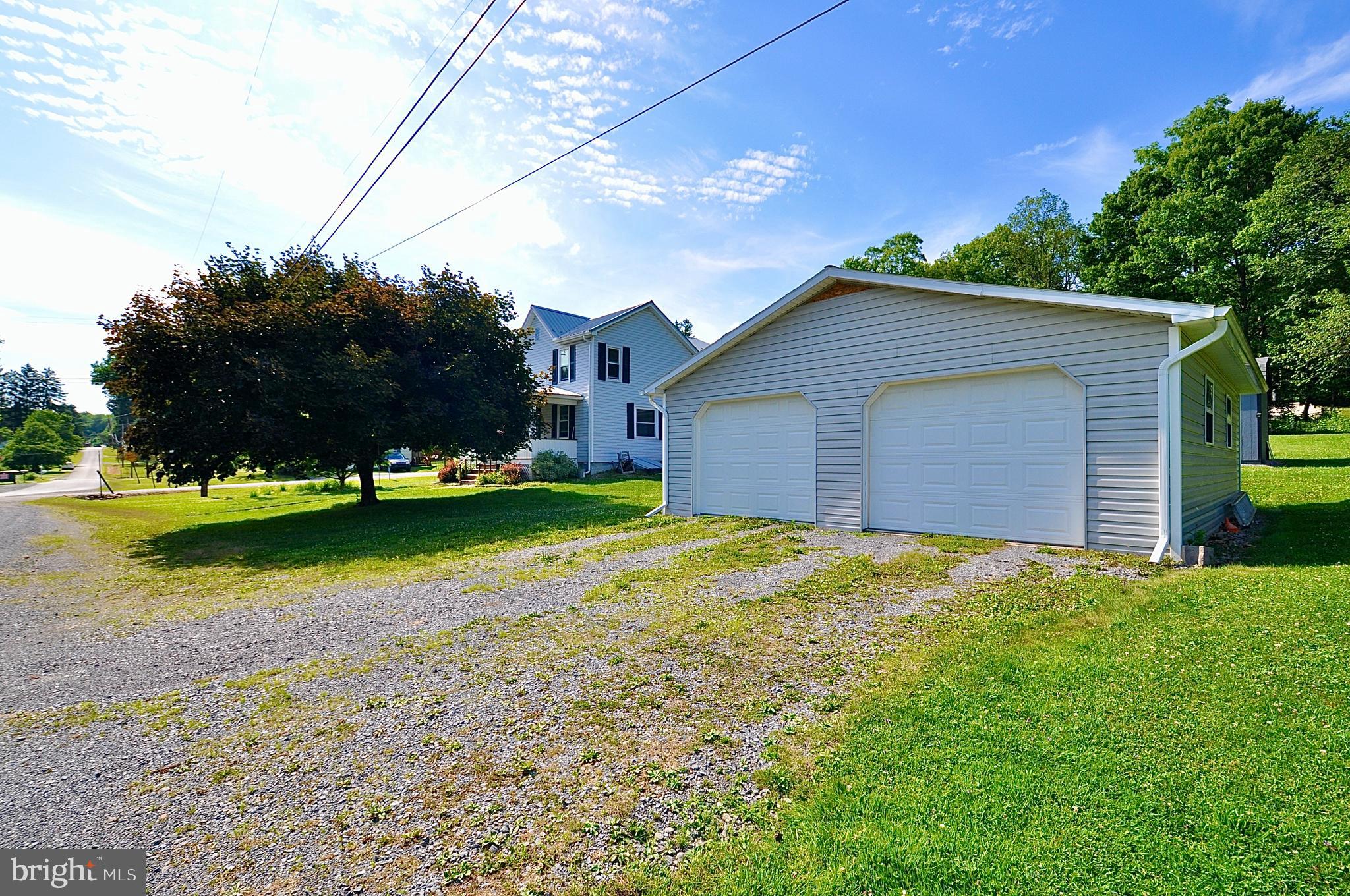 19 Britten Dr