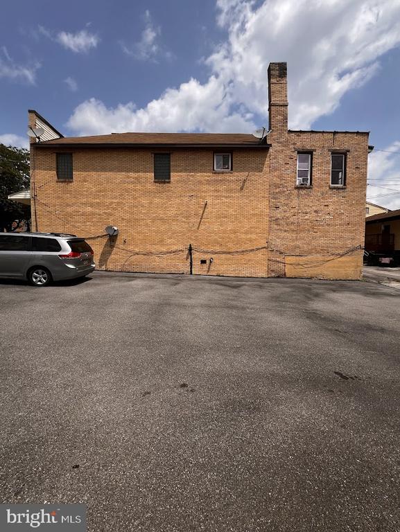 325-329 Filbert St