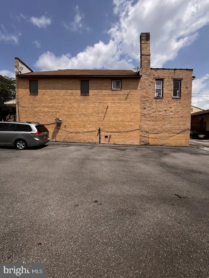 325-329 Filbert St