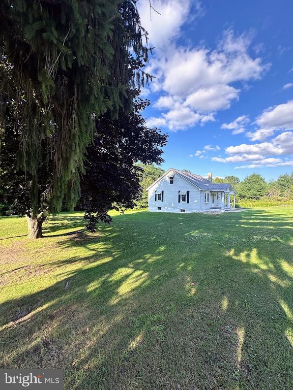 523 Frog Hollow Rd
