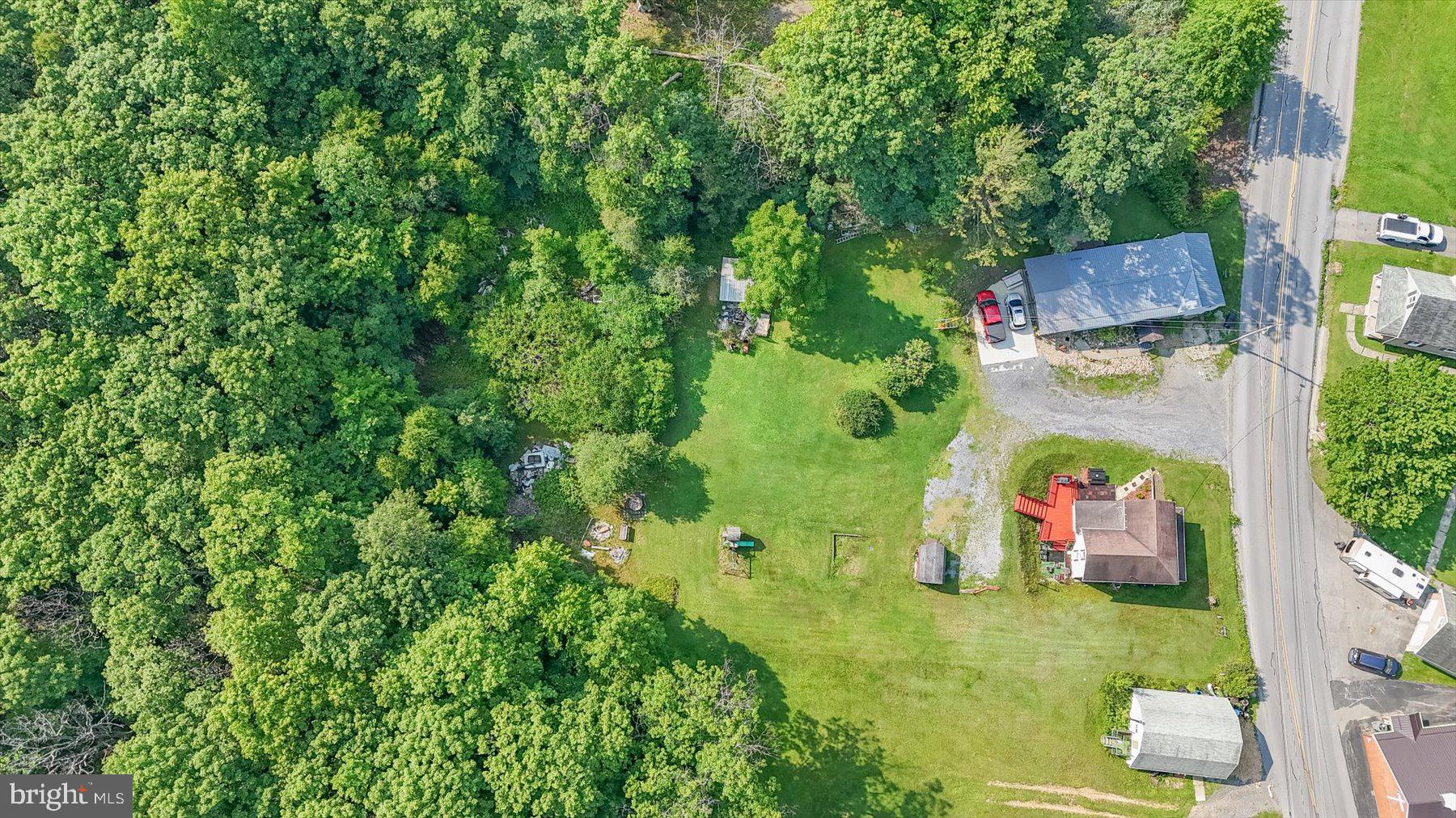2356 Hogback Hl