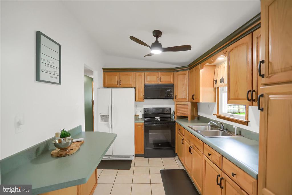 361 Rolling Stone Rd