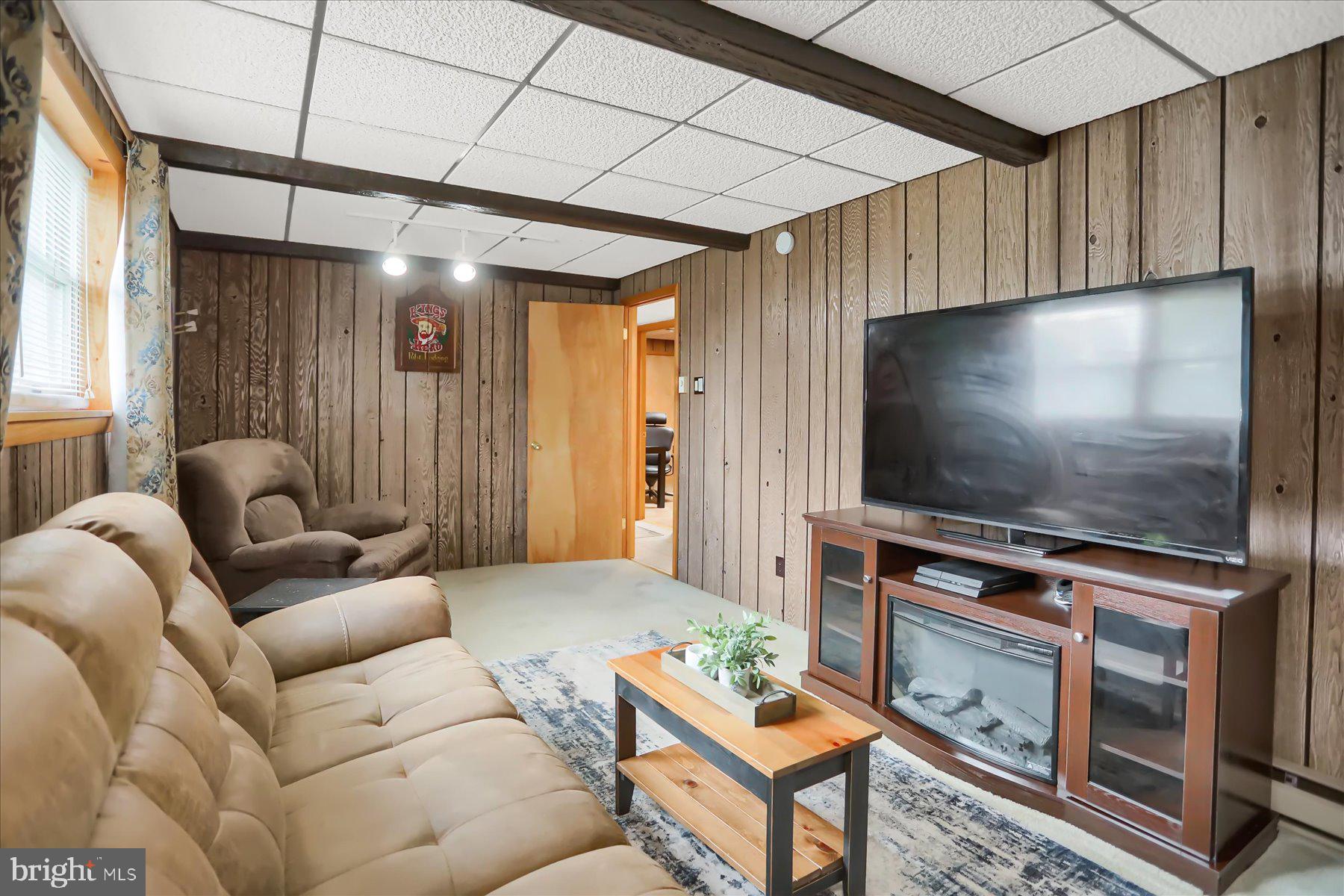 361 Rolling Stone Rd