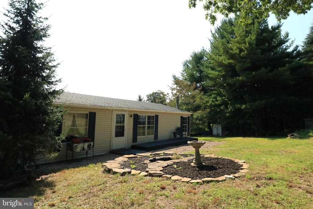 539 Blackburn Rd