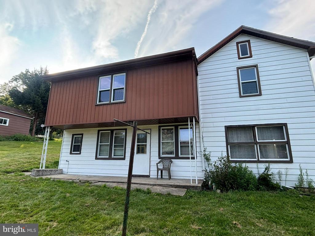 2865 Old Erie Pike Pike