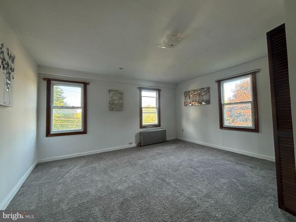 2865 Old Erie Pike Pike