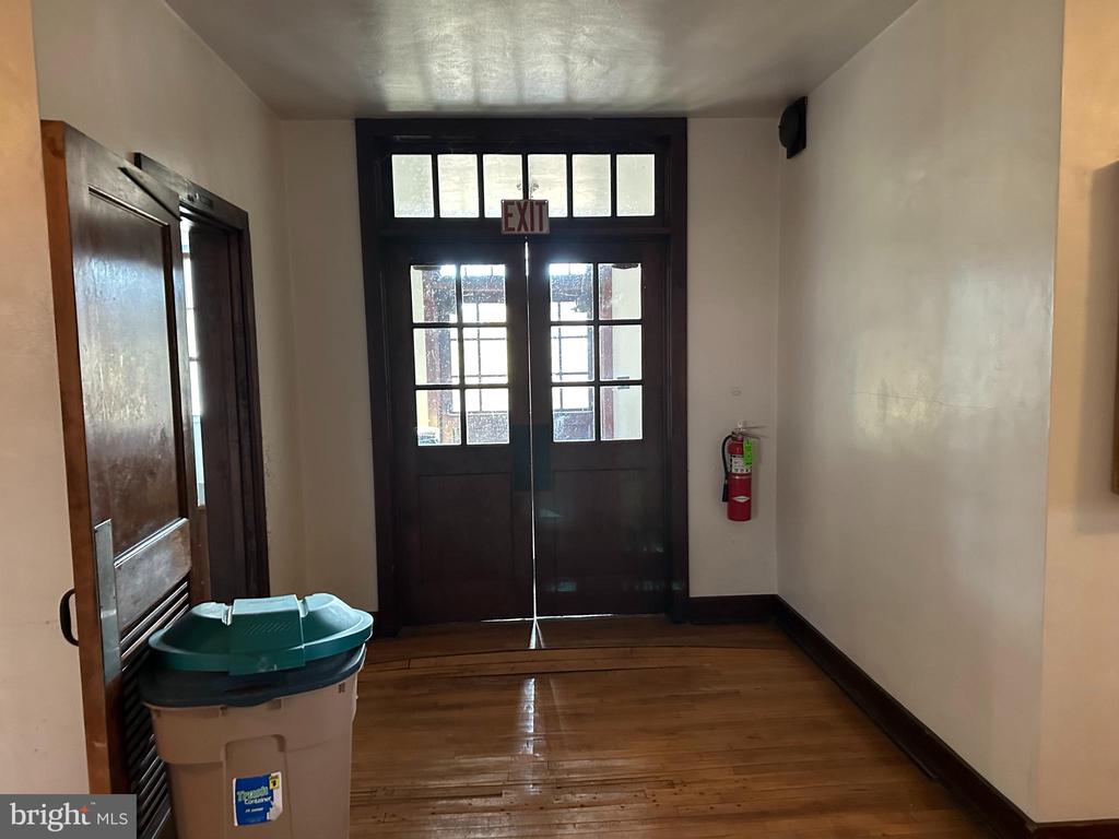 104 Indiana St