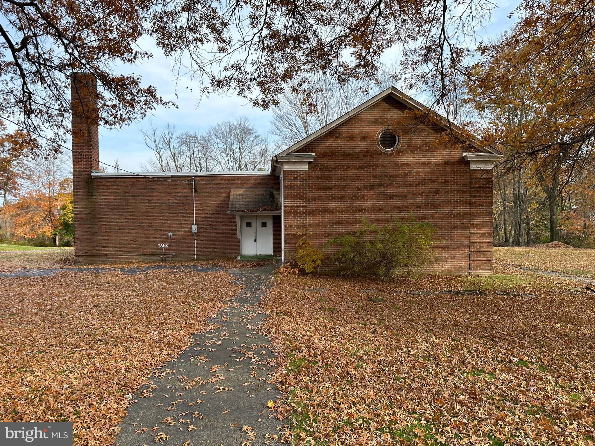 104 Indiana St