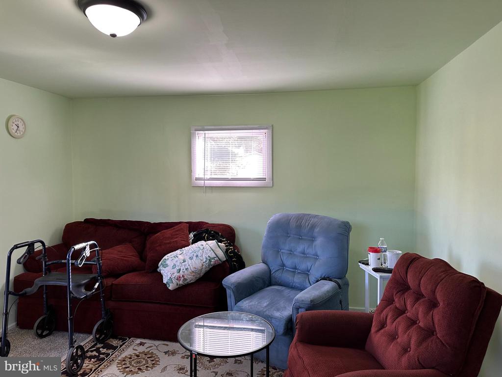 1111 Woodland Rd