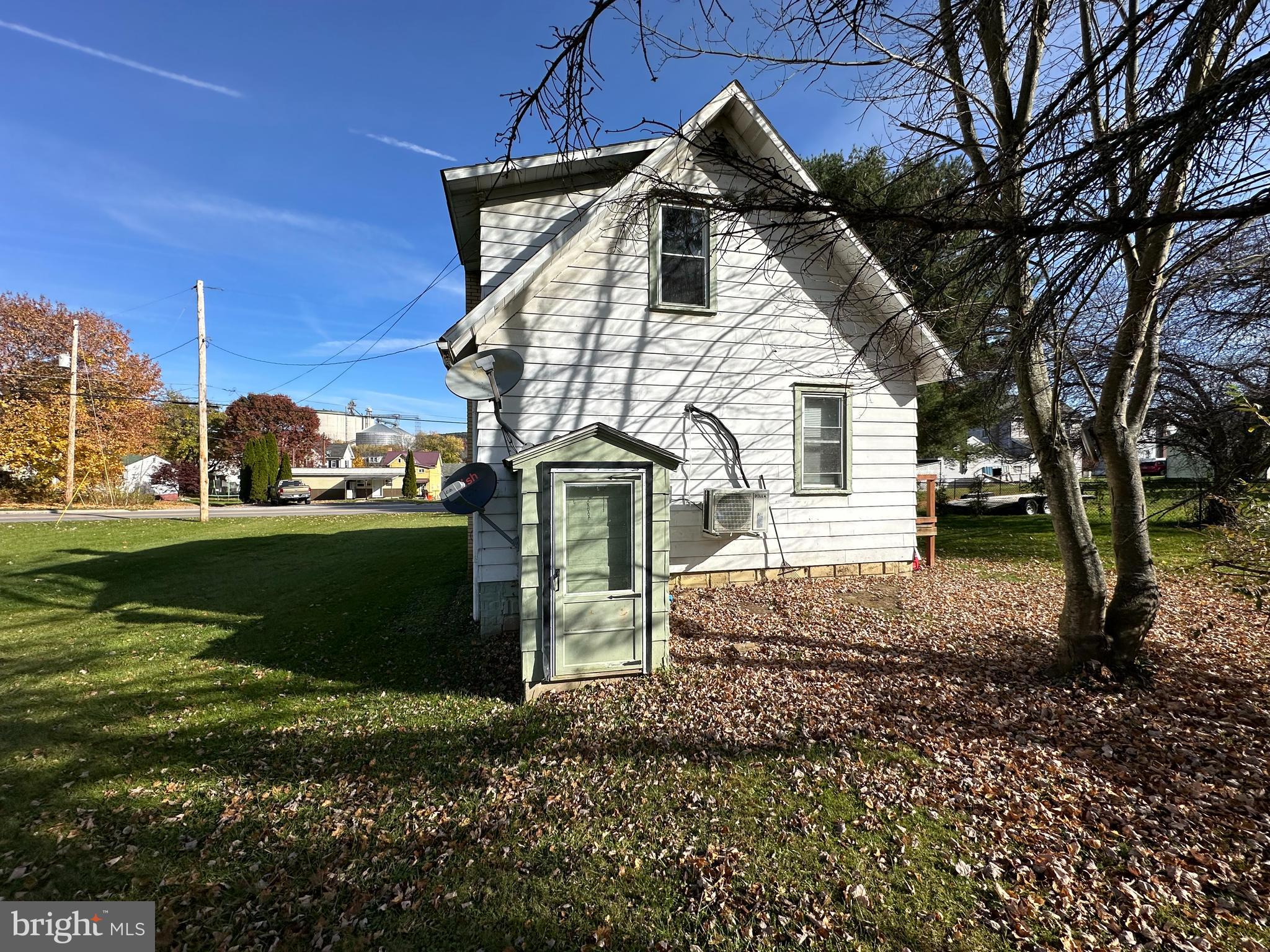 1111 Woodland Rd