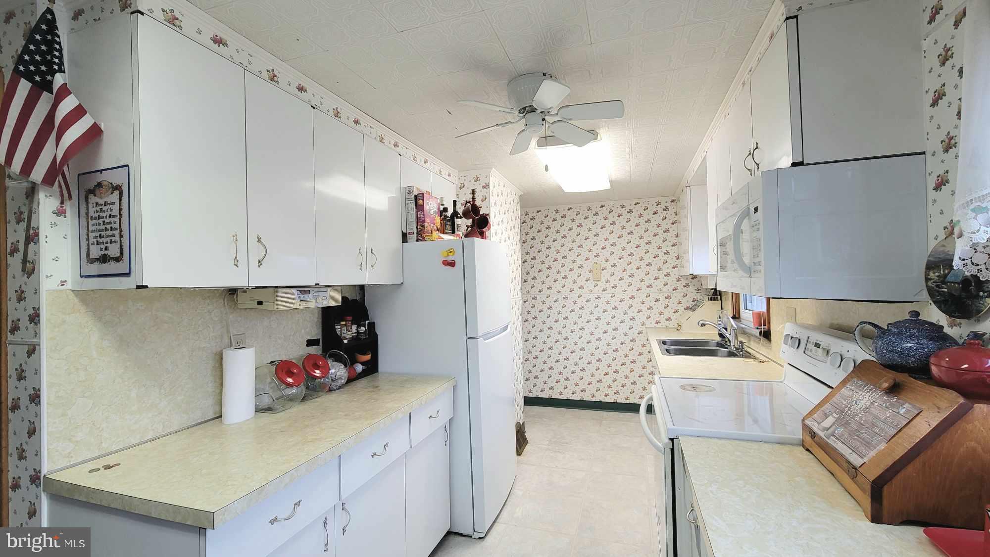 155 Glendale Ave