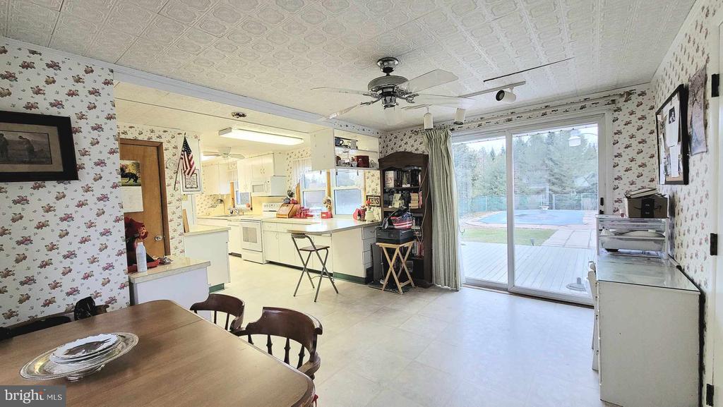 155 Glendale Ave