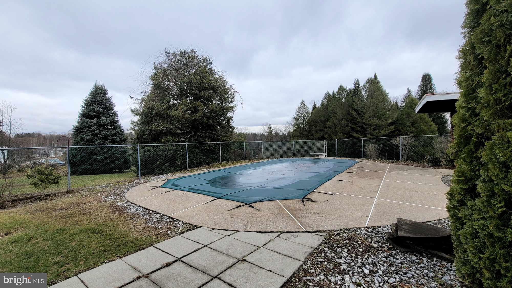 155 Glendale Ave