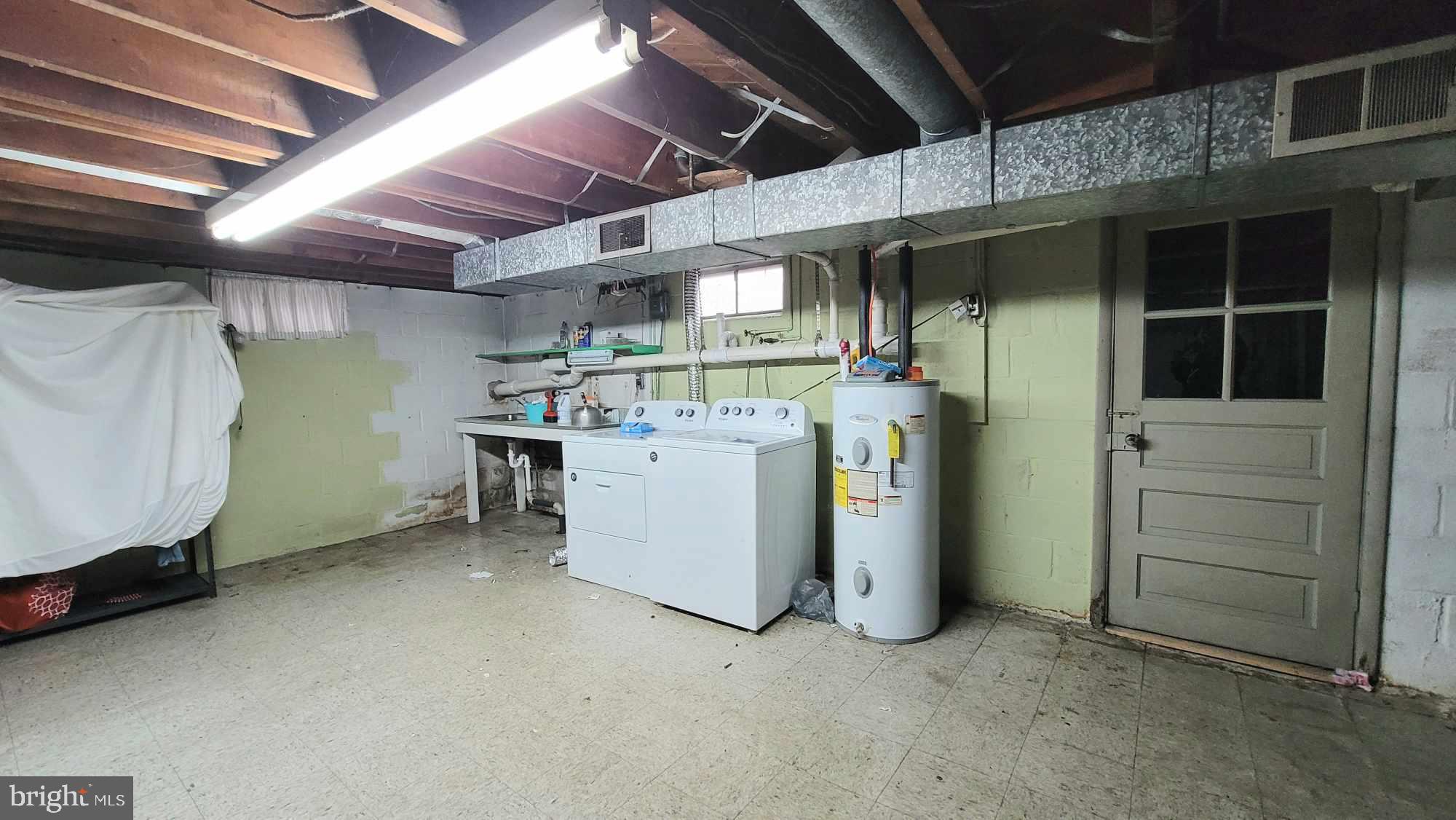155 Glendale Ave